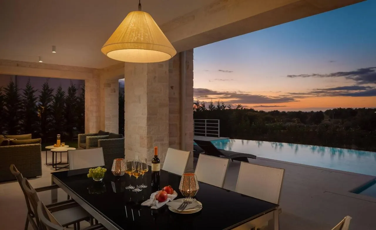 Villa Alicia By Ilc Brtonigla
